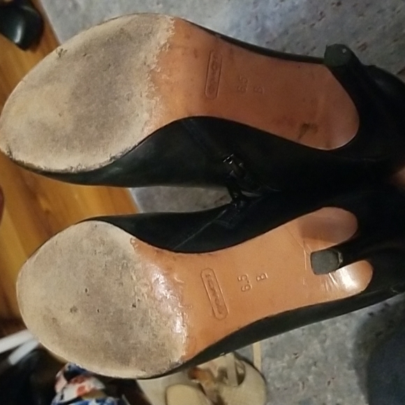 Coach booties 6.5 - Picture 5 of 5
